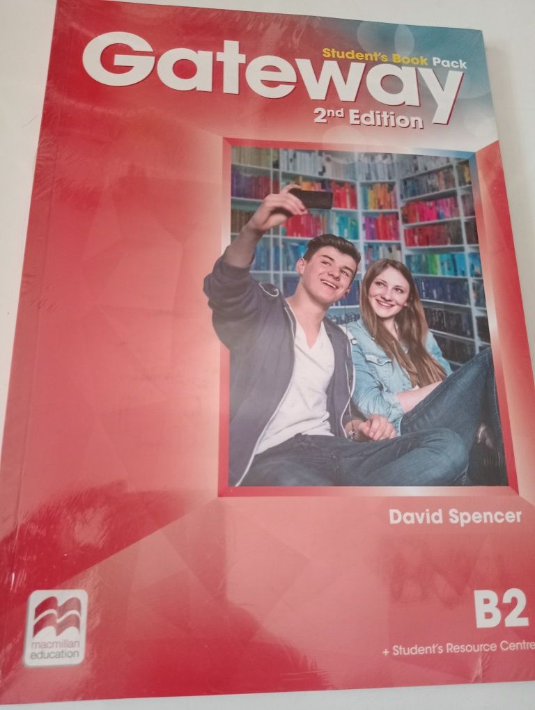 Gateway 2nd edition B2 Spencer