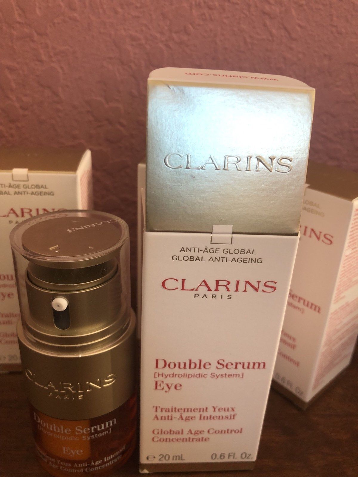 Сироватка подвійної дії для зони навколо очейClarins Double Serum Eye