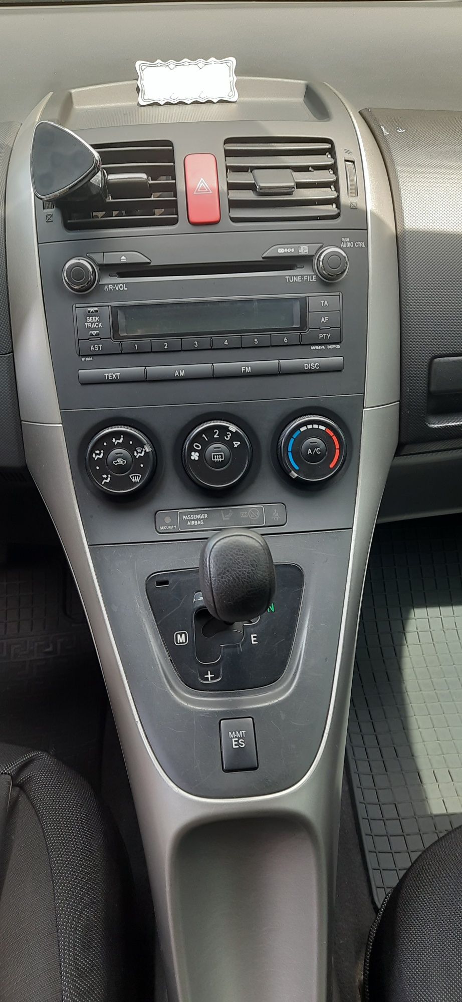 Toyota auris 2008 року
