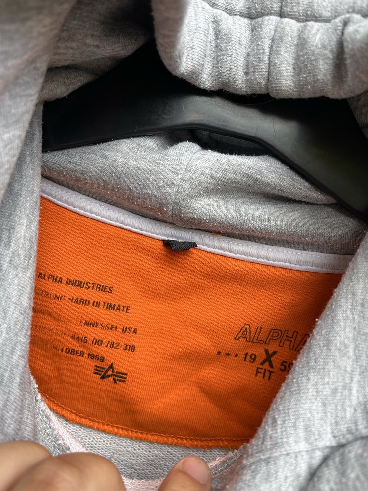 Худи Alpha industries