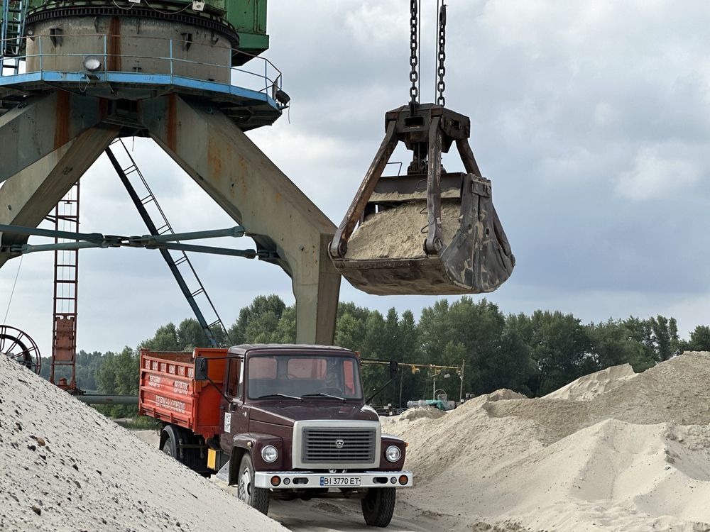 Грузовичок:щебінь,відсів,пісок,камінь,бетон.Доставка ДАФ,ЗІЛ,5-26тонн