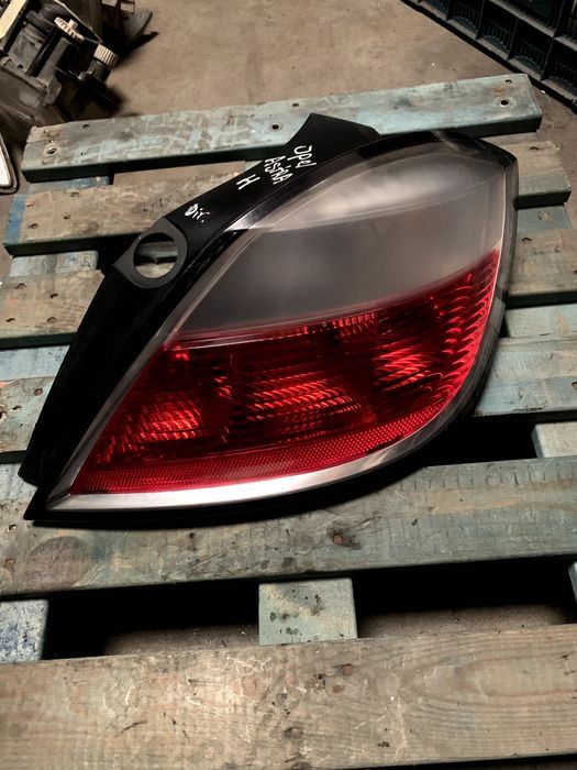 Farol Direito Opel Astra H
