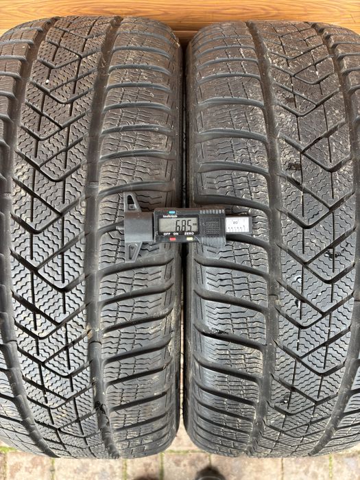 225/45/18 Pirelli 2 opony zimowe 2021r
