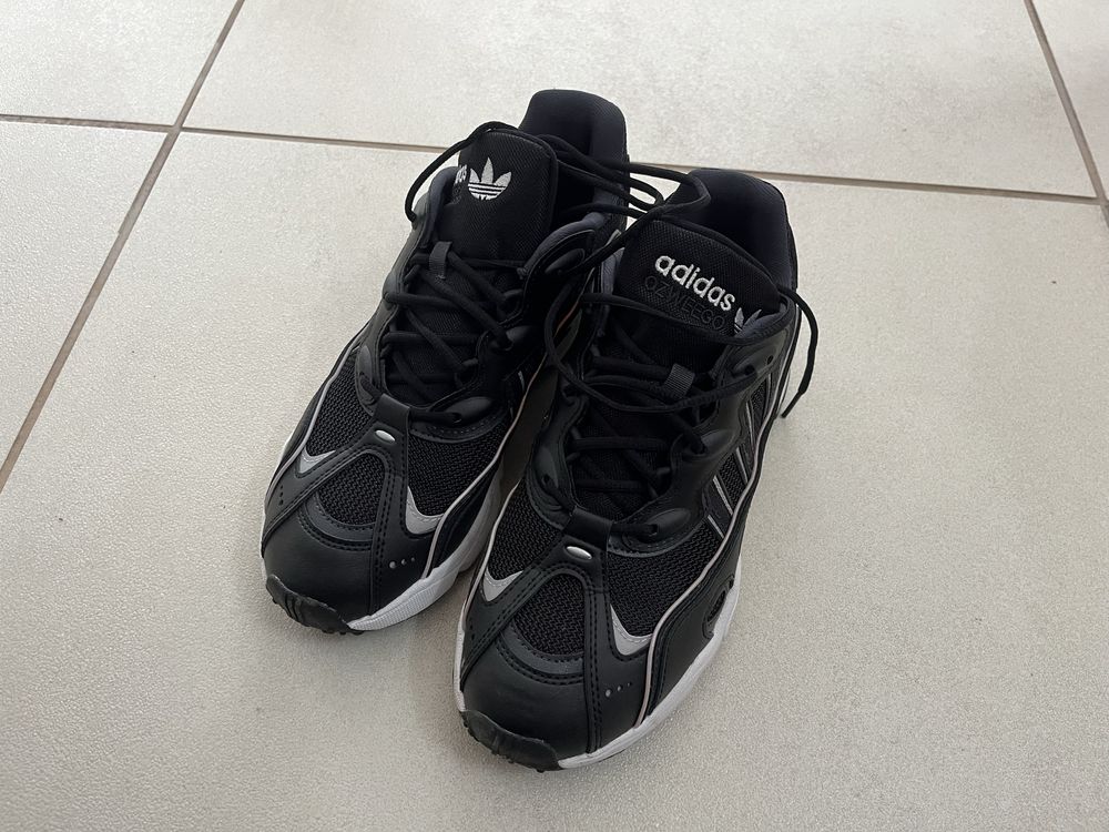 Sapatilhas Adidas Ozweego 40 1/2