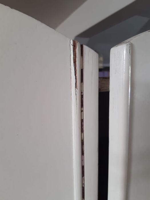 Roupeiro madeira lacada