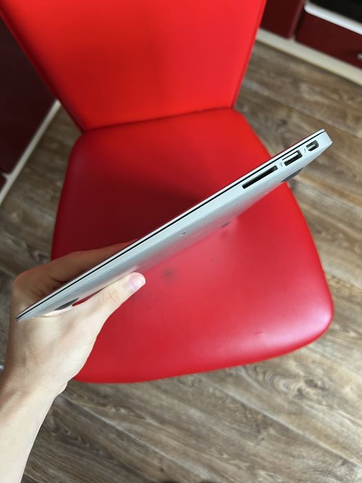 MacBook Air 2014 13.3” 4/128 GB!