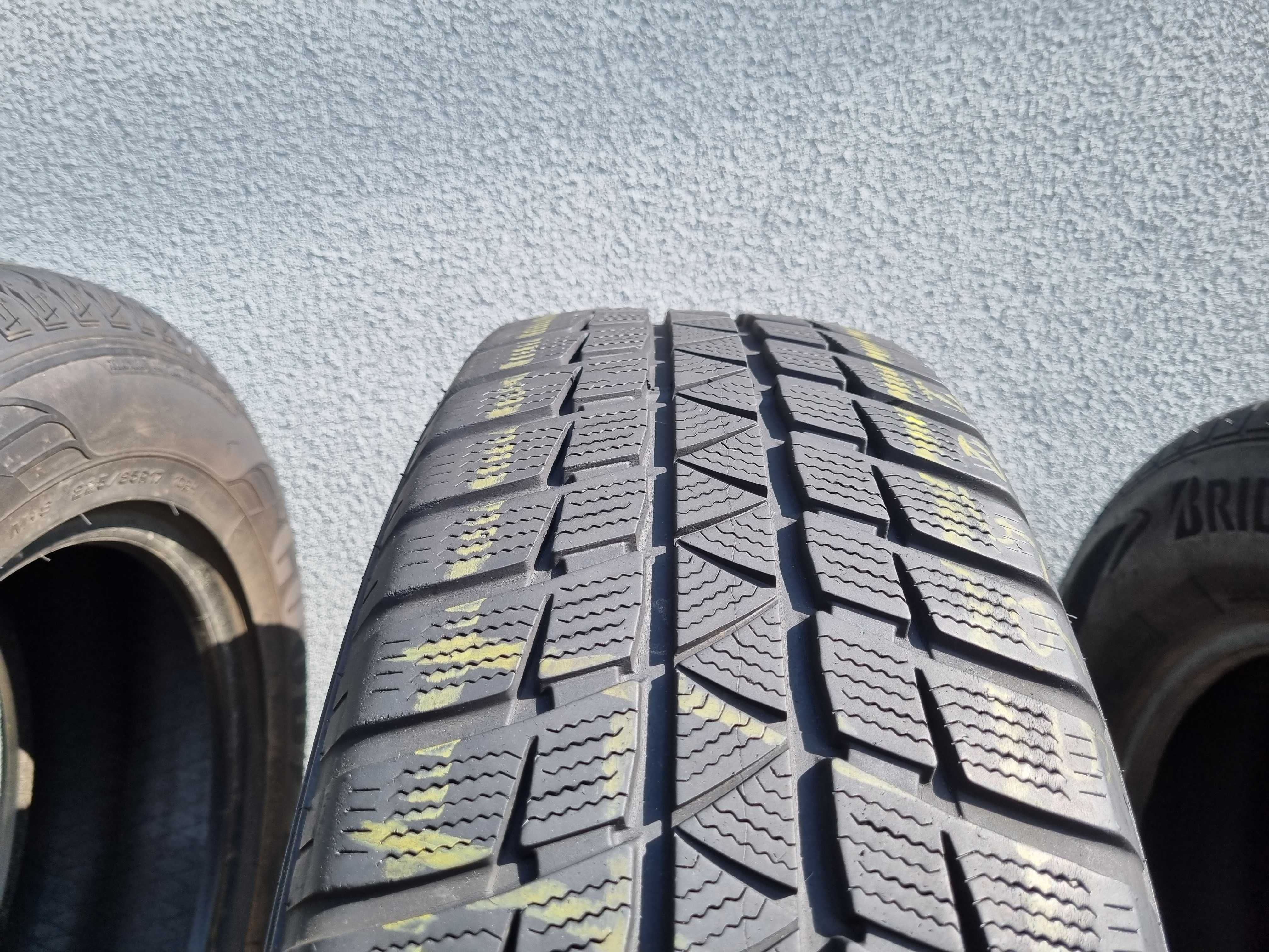 225/65/17 102H Falken HS49 Eurowinter Dot.2814R