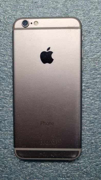 iPhone 6s em muito bom estado .