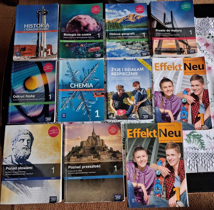 Komplet książek do Technikum klasa 1