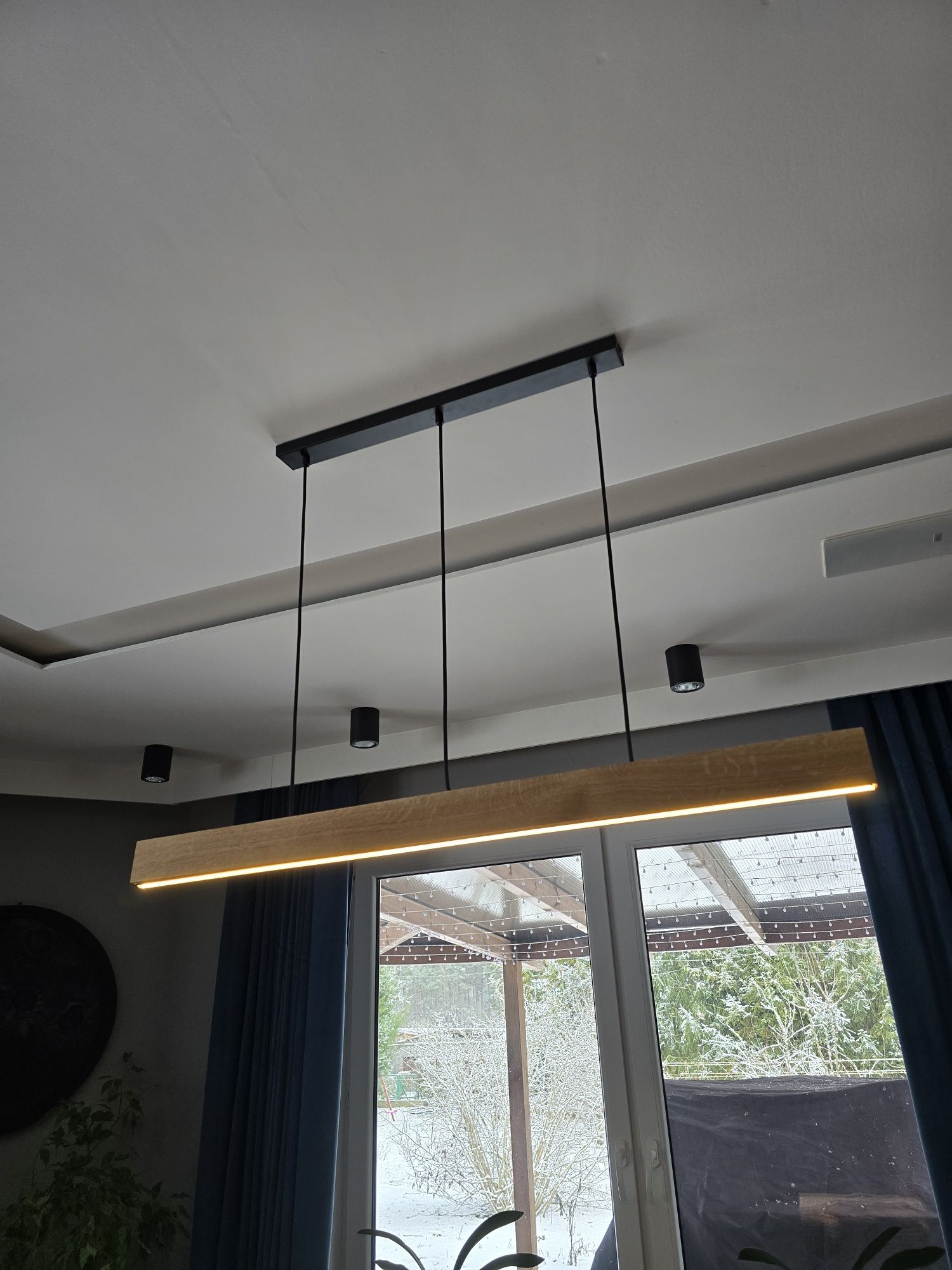 Lampa wisząca drewniana Led