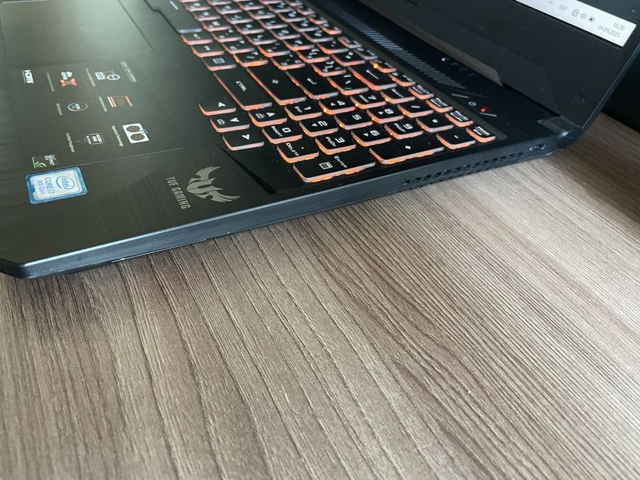 Ігровий МОНСТР AsusTUF Gaming/Core i7-8750H/ SSD/ GeForce 1060 на 6 GB