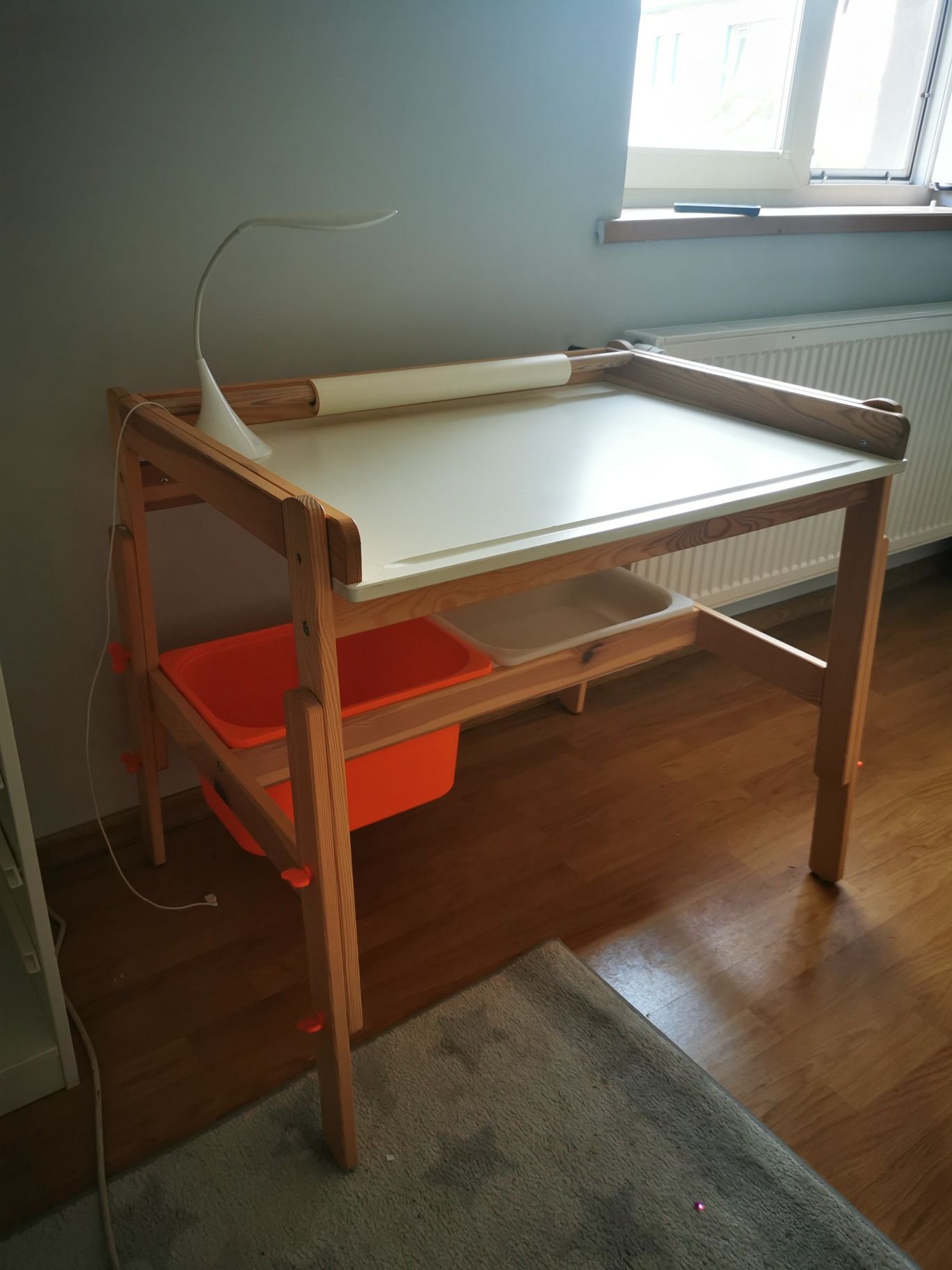 Biurko regulowane IKEA