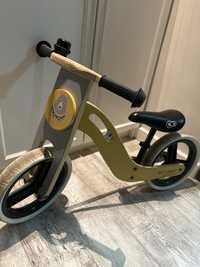 Żółty rowerek biegowy kinderkraft
