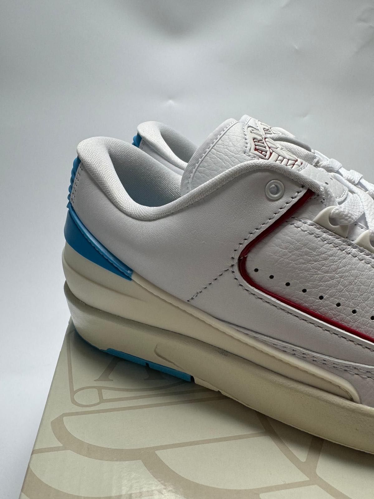 Nowe Sneakersy damskie WMNS AIR JORDAN 2 RETRO LOW  40