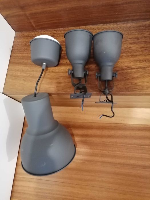 Candeeiros Hektar preto metal Ikea como novos