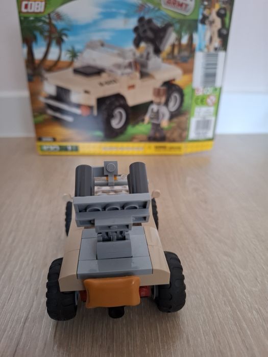 Klocki COBI small army