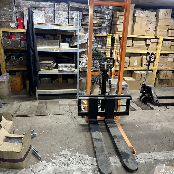 Гидравлический штабелер