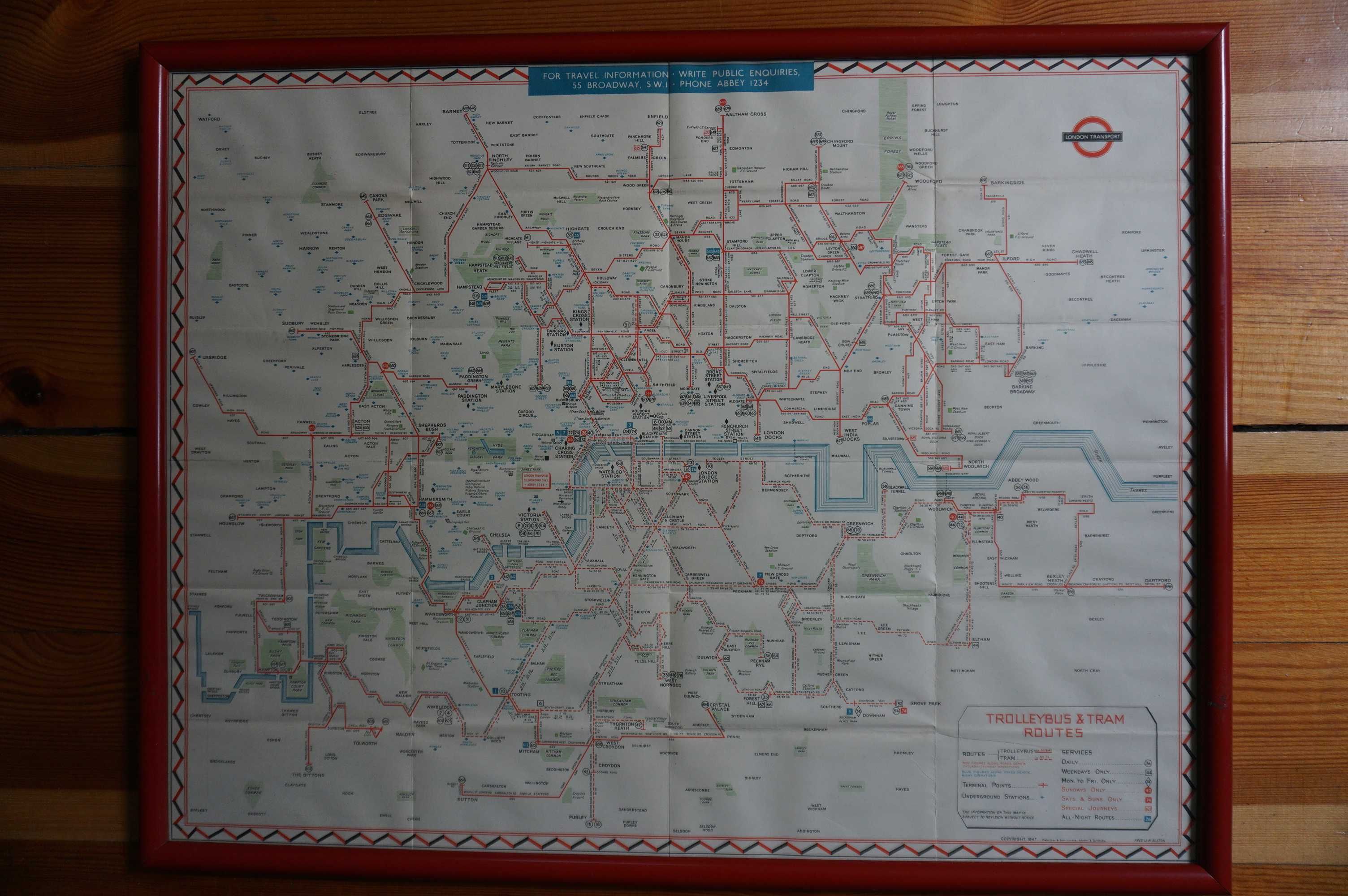 Plan mapa metro bus autobus komunikacja Londyn London
