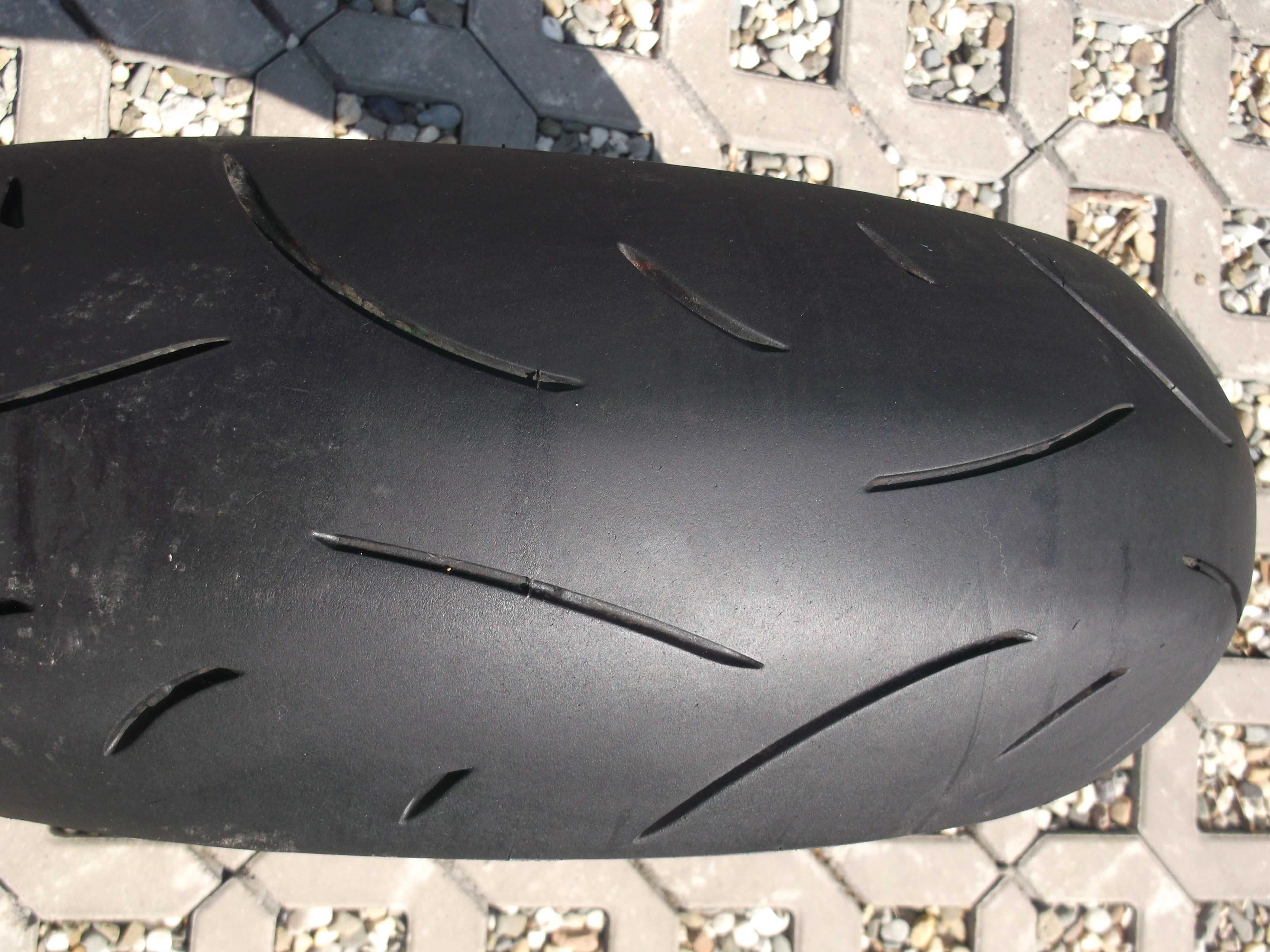 opona 180/55ZR17 Dunlop Sportmax D214 dot0821 2,6mm