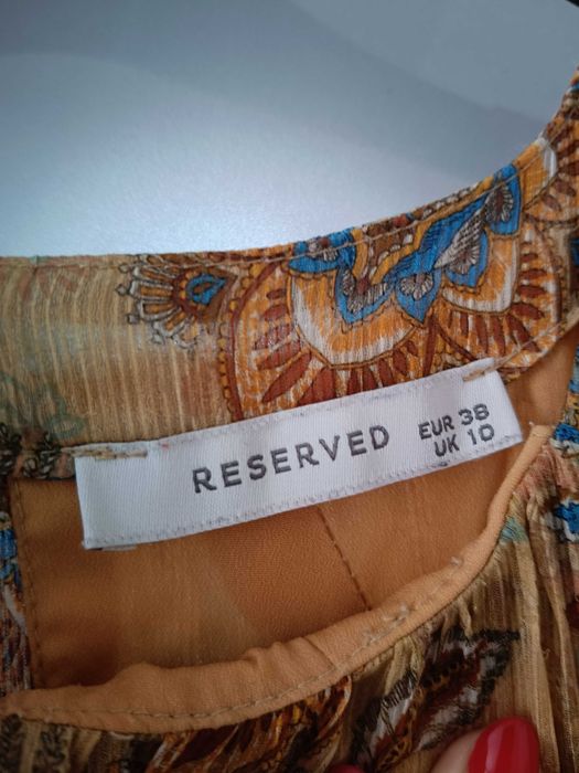 Długa sukienka Reserved