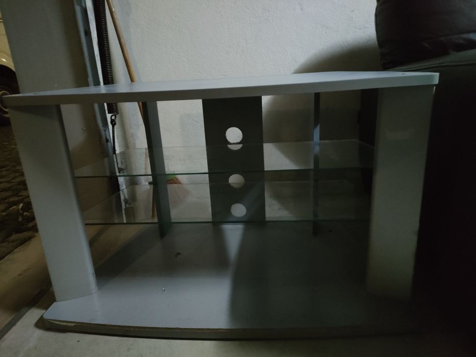 Mesa de TV ou de apoio