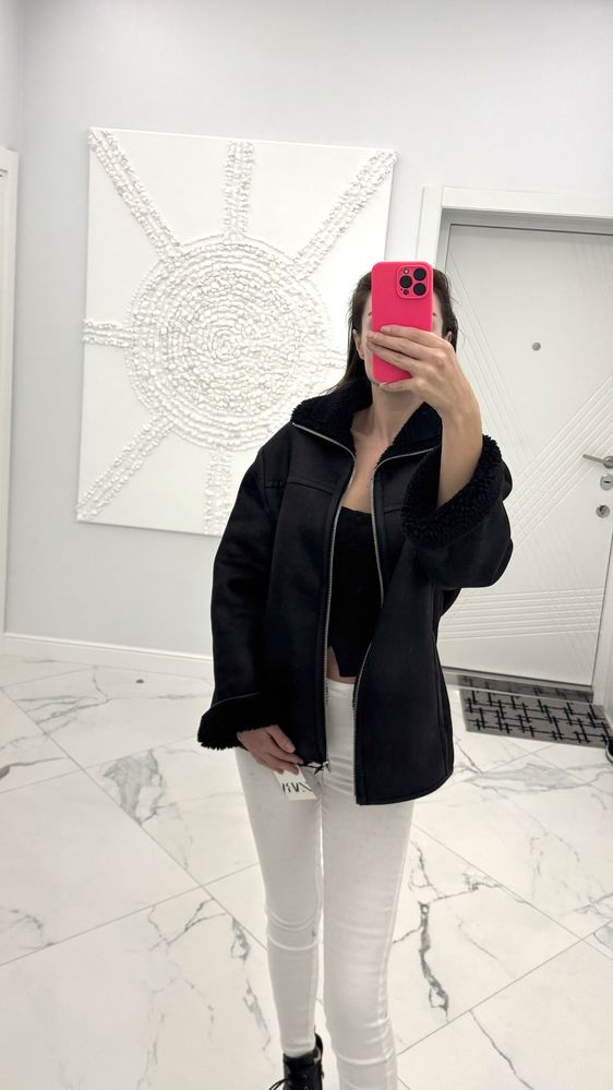 Брендова зимова куртка - еко овчина -Zara -xs/s
