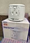 Фритюрниця Tesco Value Deep Fat Fryer, модель DF09