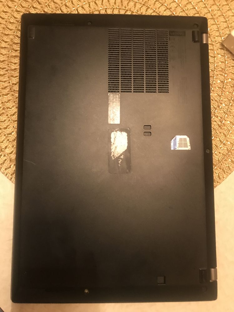 Laptop Lenovo ThinkPad T490s 8 ram 256 GB ssd