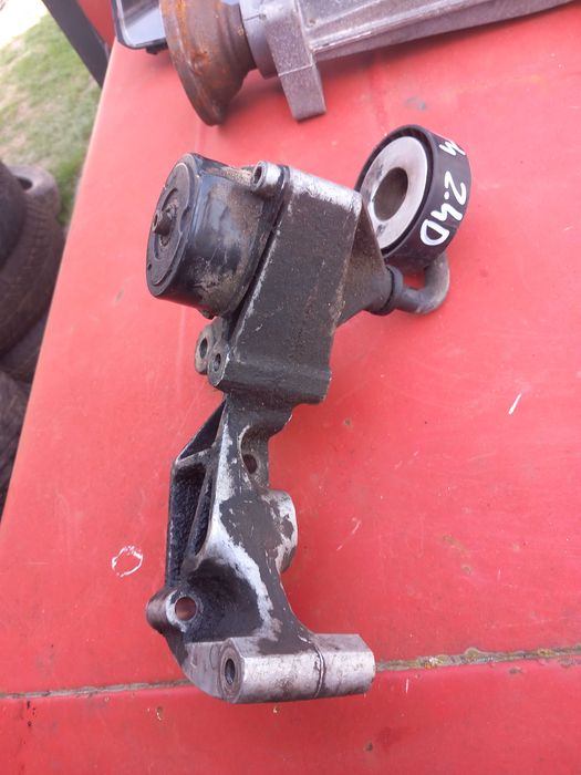 Napinacz paska alternatora vw T4 2.4D