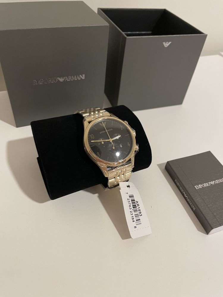 Relógios emporio armani  novos em caixa e com saco