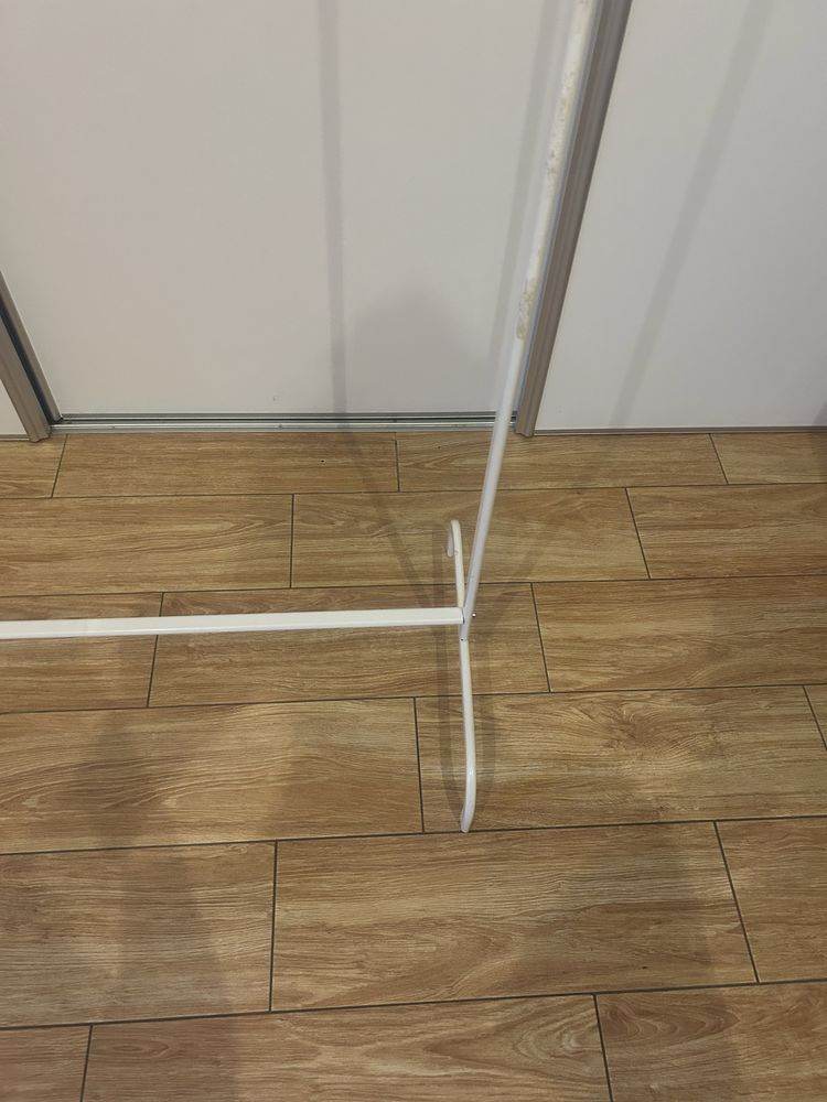 Wieszak ikea na odziez