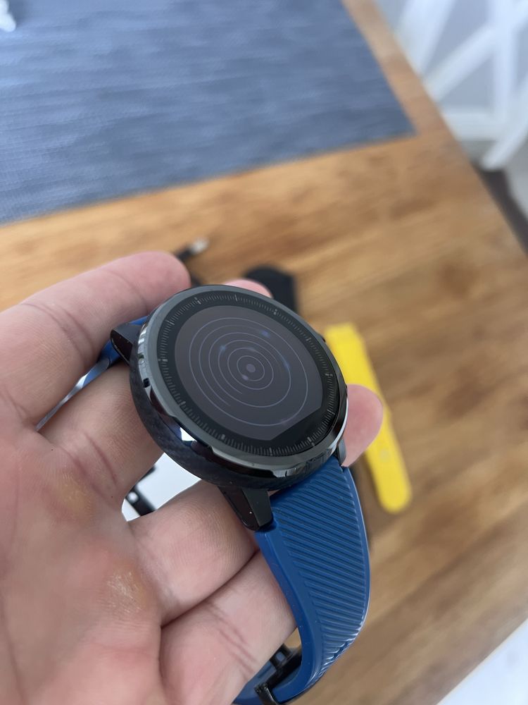 Смарт годинник Amazfit Stratos A1619. Ідеальний стан