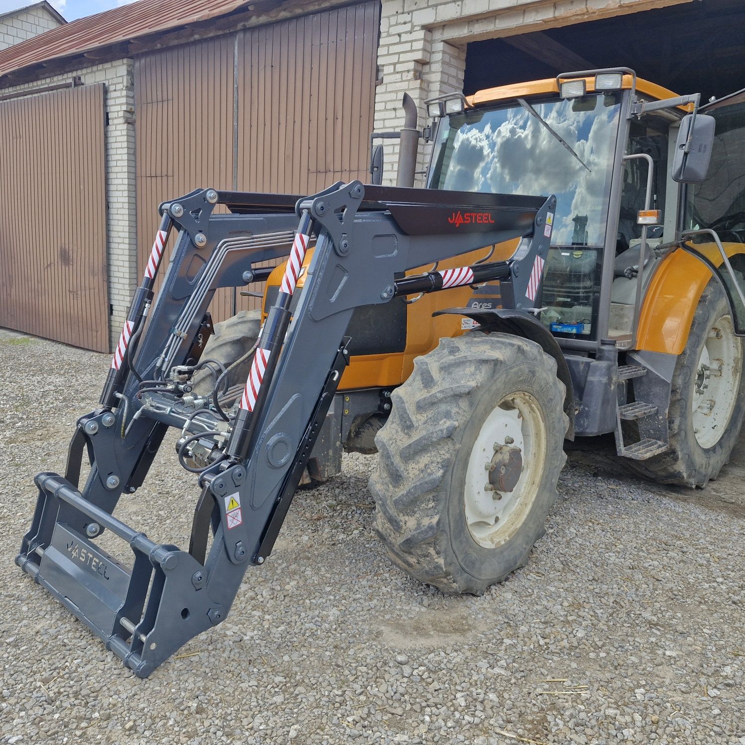 Ładowacz Czołowy TUR JASTEEL JL-6 do Renault MF Case Zetor Fendt itp