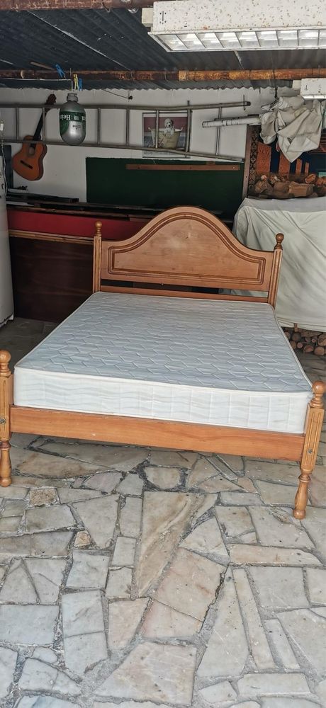 Cama c/ colchão