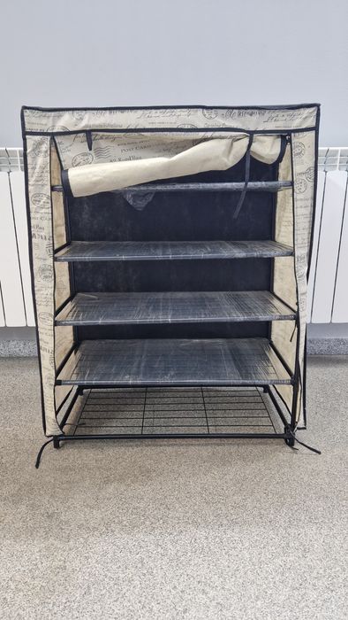 Regal na buty bardzo dobry stan