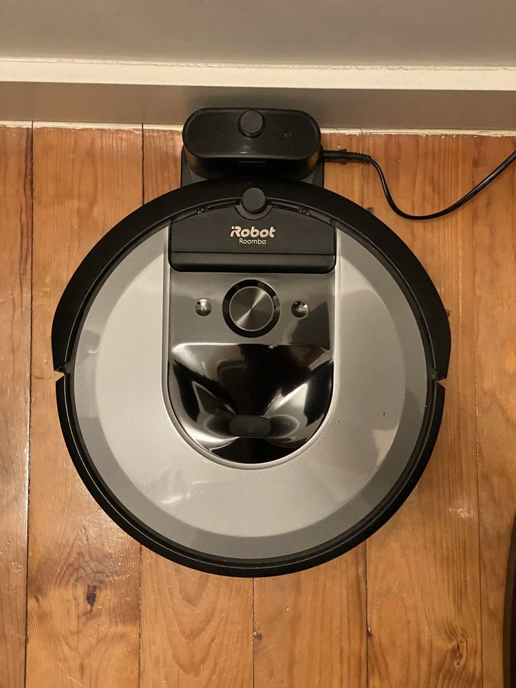 Roomba iRobot i7