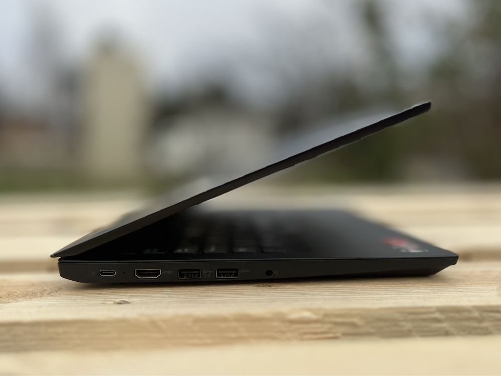 Ноутбук Lenovo ThinkPad E495/Ryzen 5 3500U/8GB/256GB/14"Full HD IPS