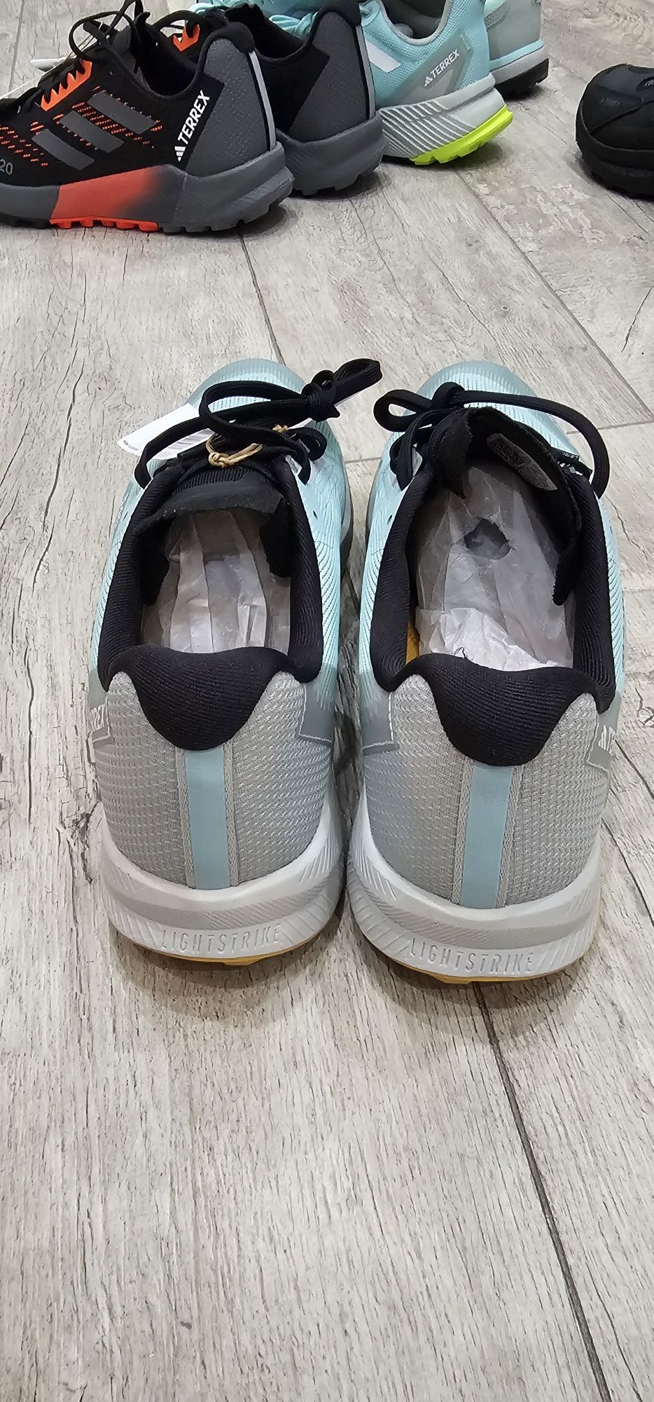 Buty trailowe adidas TERREX AGRAVIC FLOW 2 GTX Rozmiar 45 1/3