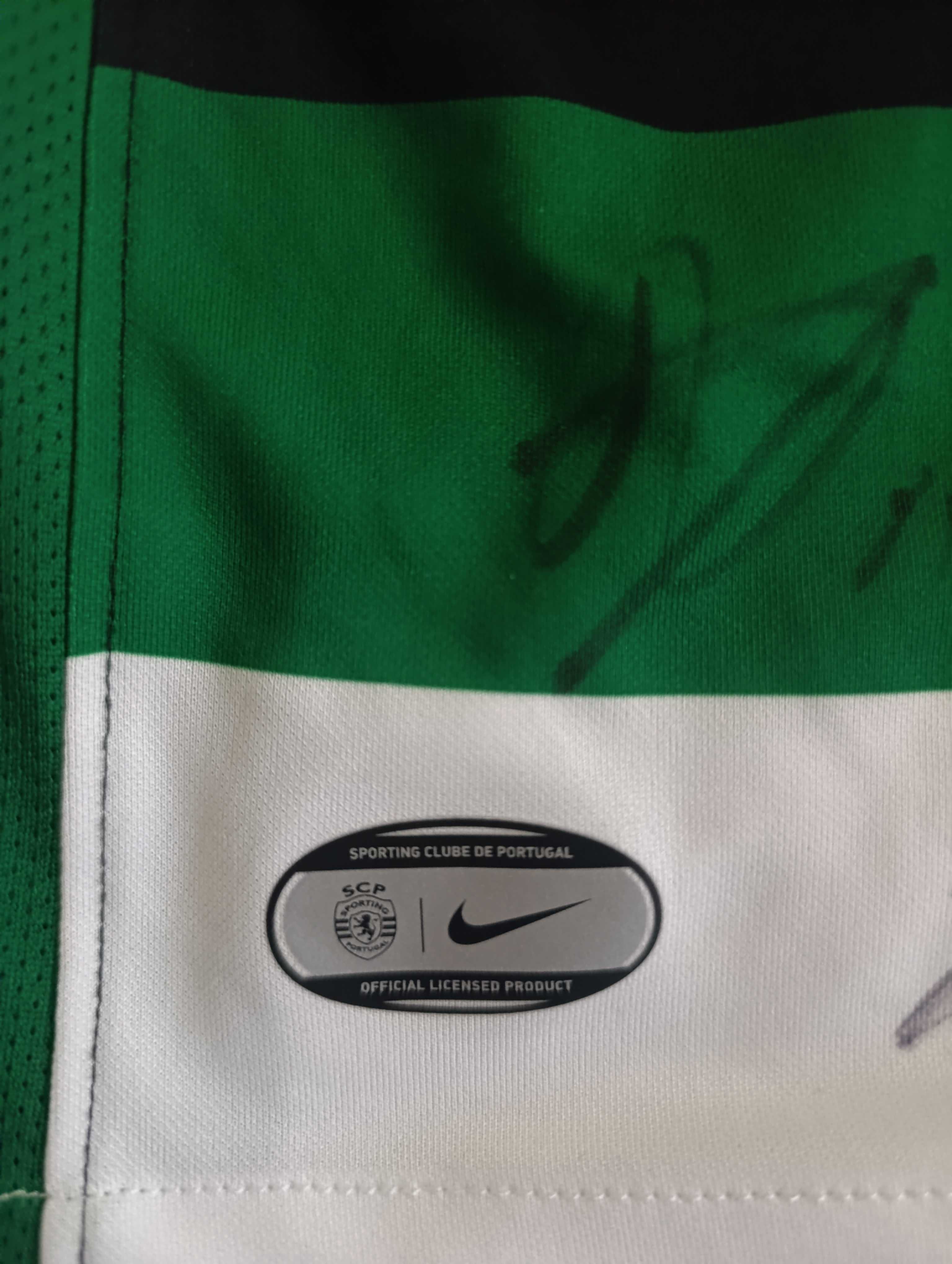Camisola Oficial autografada plantel Sporting 2024/2025