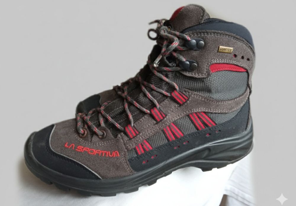 Треккинговые кросовки La Sportiva GORE-TEX / Vibram (Размер 42) 27см.