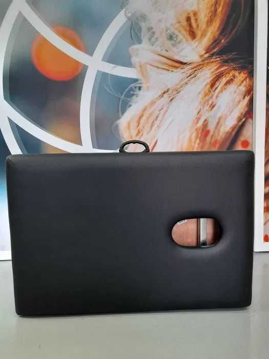 Maca Dobrável e Portátil em Forma de Mala