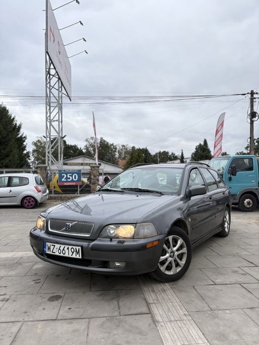 Na sprzedaż Volvo V40 2.0 LPG/długie oplaty/nowy rozrząd/gwarancja
