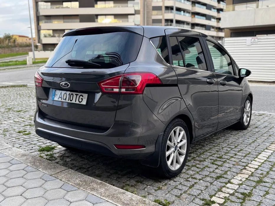 Ford B-Max Titanium