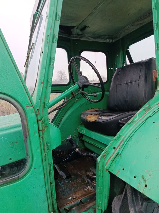 Продам трактор Т 40