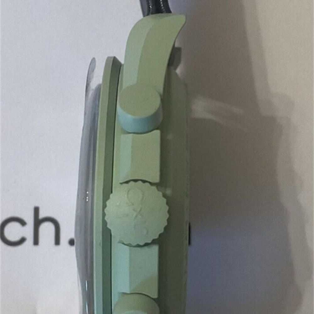 SO33G100 Omega x Swatch – Ziemia Edycja Specjalna