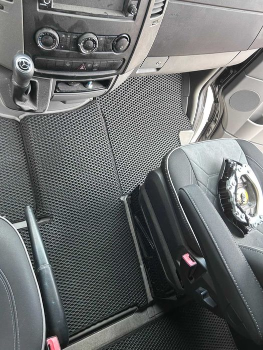 Коврики в салон EVA Для Mercedes Sprinter 1995-2006 / 2006-2017 / 2017