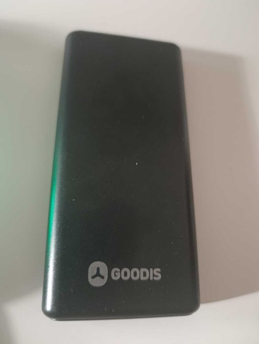 Powerbank GOODIS (10.000 mAh - Micro USB + USB-C)