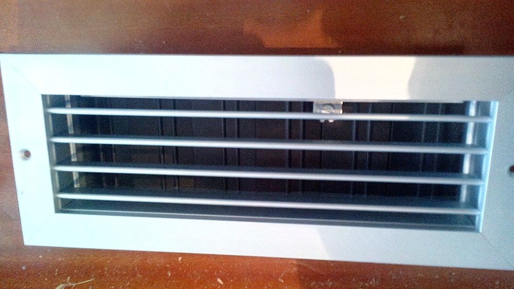 Grelha de ventilação em Alumínio Novas 33 x 13 cm Tubo flexível 300mm