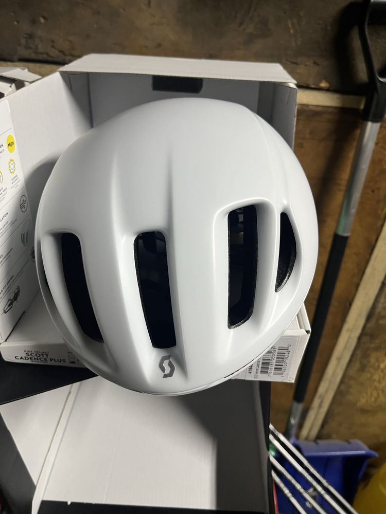 Nowy kask Scott Cadence Plus MIPS 2024