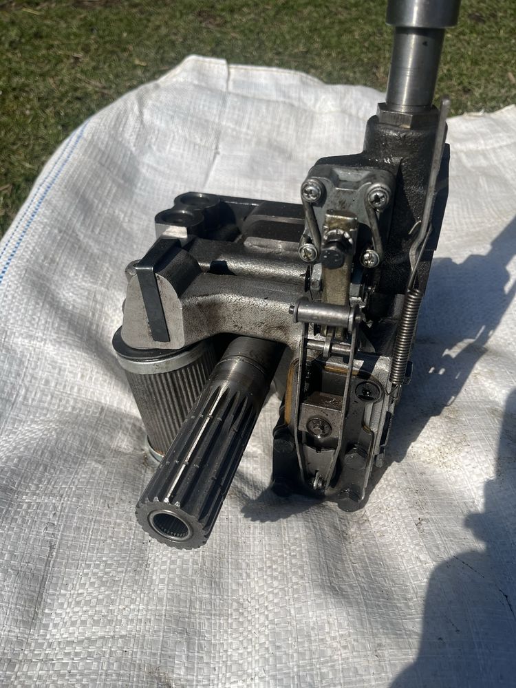 Pompa podnośnika hydrauliczna - ursus 2812